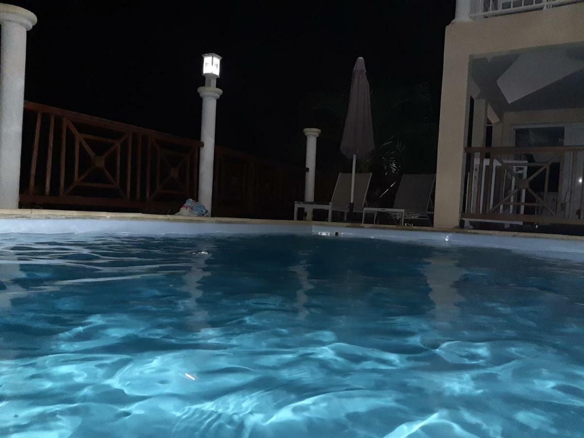 Apartament Chez Francis Petit-Bourg Zewnętrze zdjęcie